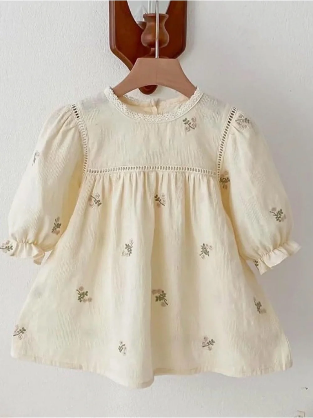 NWT Girls' Cream Embroidered Casual Dress with Puff Sleeves, 6-9 months
